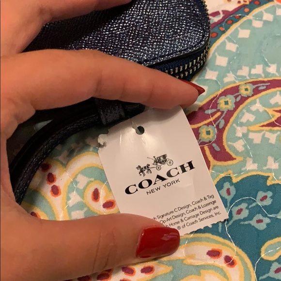 Coach Wristlet NWT - Picture 6 of 6